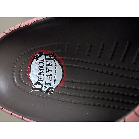 Crocs Demon Slayer Nezuko Pink Anime Classic Clog 209320-206 Men’s‎ Sz 12 NEW